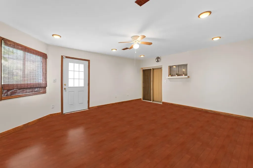 46 Ford Drive W Massapequa NY 11758