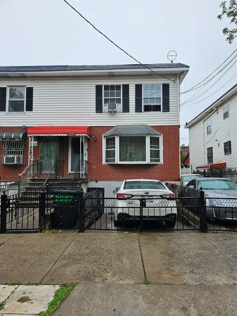 2067 Seward Avenue Bronx NY 10473