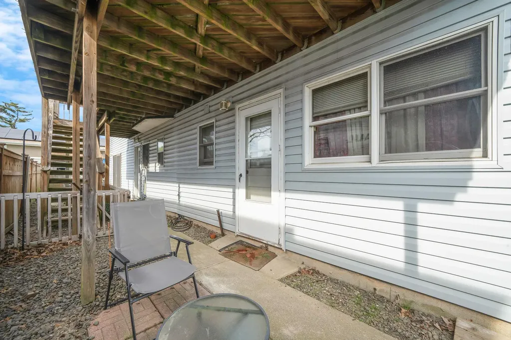 156 Lenox Road West Babylon NY 11704