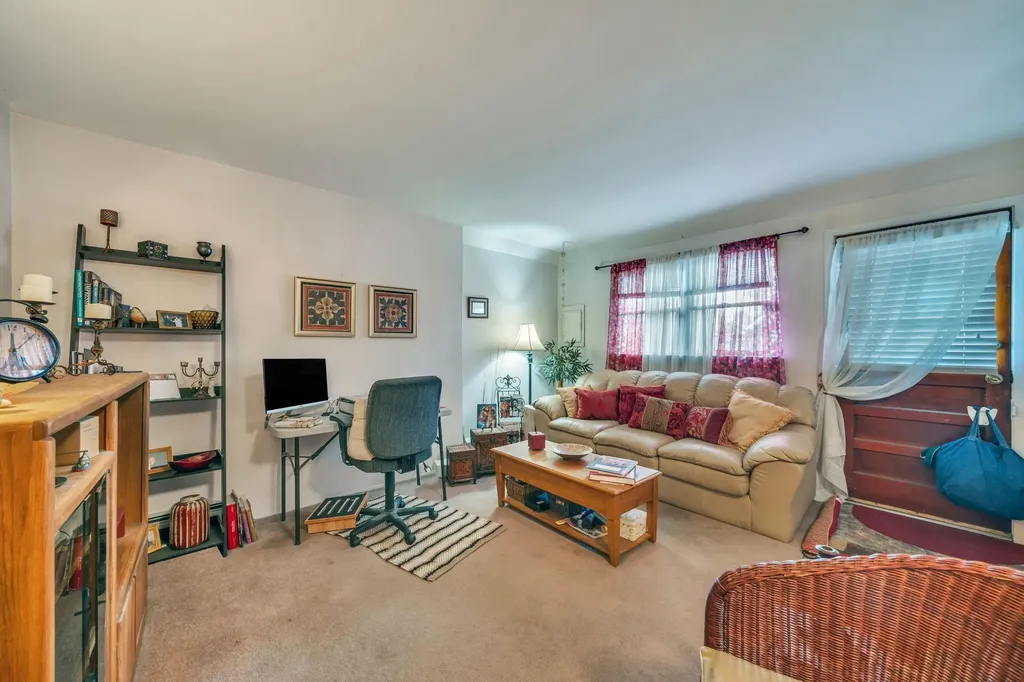 156 Lenox Road West Babylon NY 11704