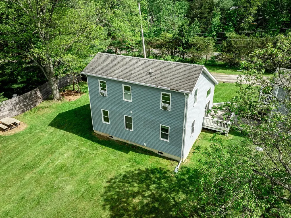 2946 Lucas Turnpike Accord NY 12404
