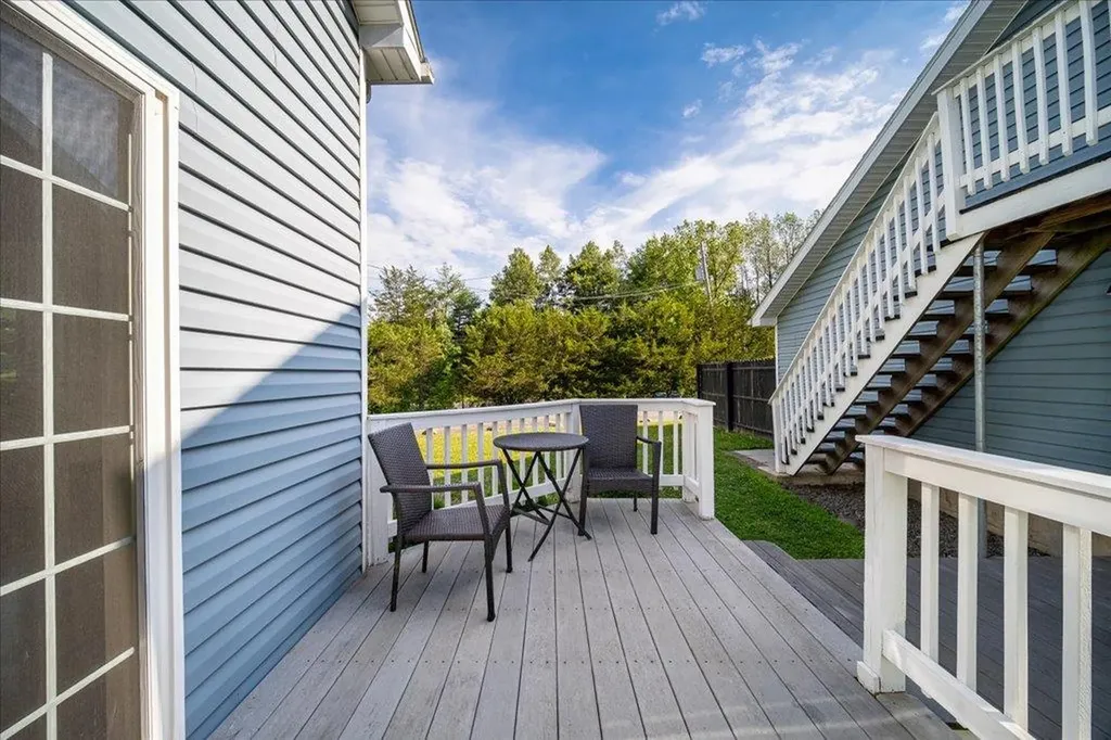 2946 Lucas Turnpike Accord NY 12404