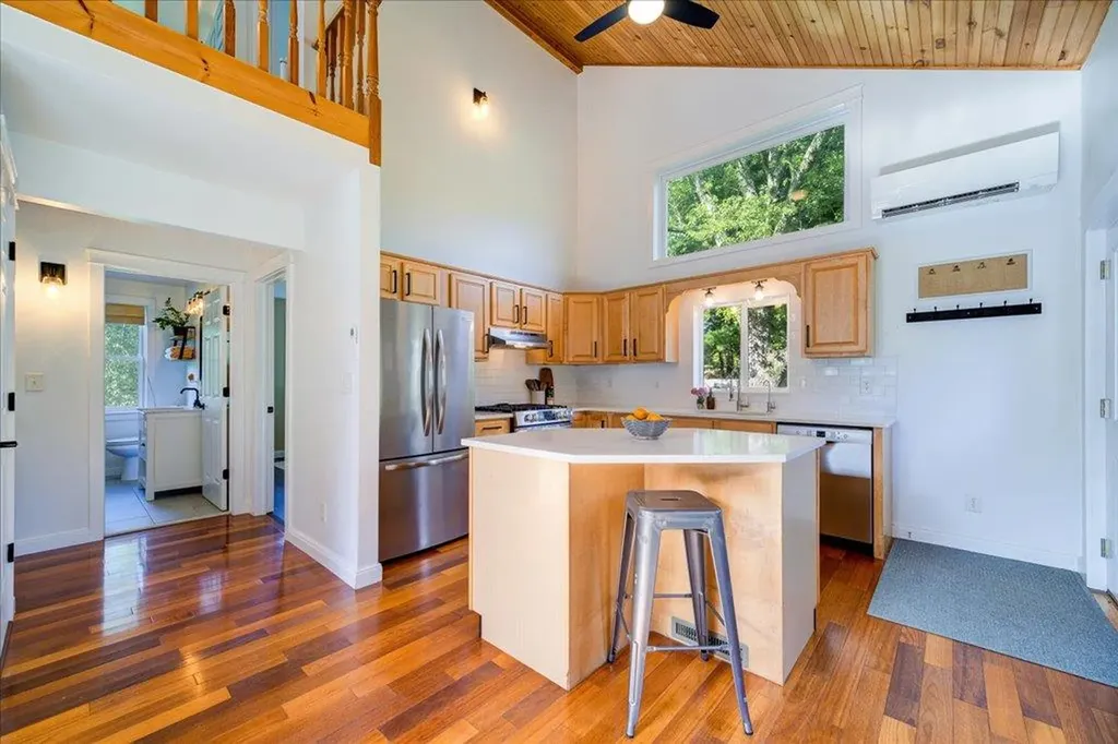 2946 Lucas Turnpike Accord NY 12404