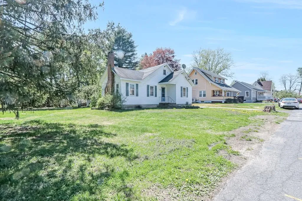 32 Crittenden Street Wallkill NY 12589