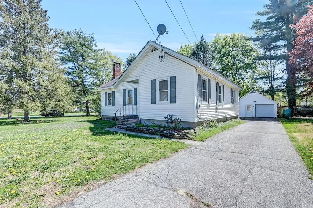 32 Crittenden Street Wallkill NY 12589