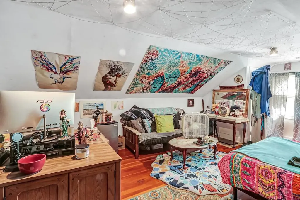 32 Crittenden Street Wallkill NY 12589