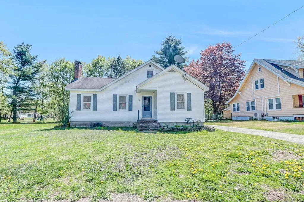 32 Crittenden Street Wallkill NY 12589