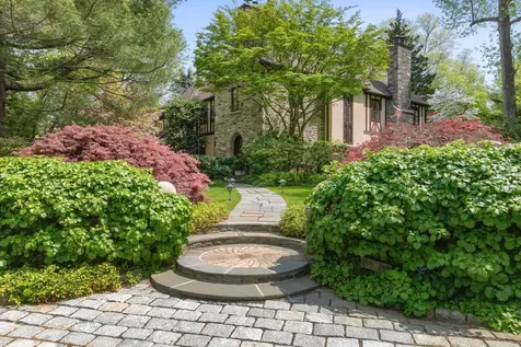 50 Hampshire Road Bronxville NY 10708
