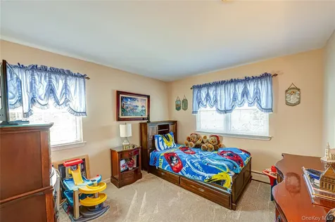 20 Bayview Road Amityville NY 11701