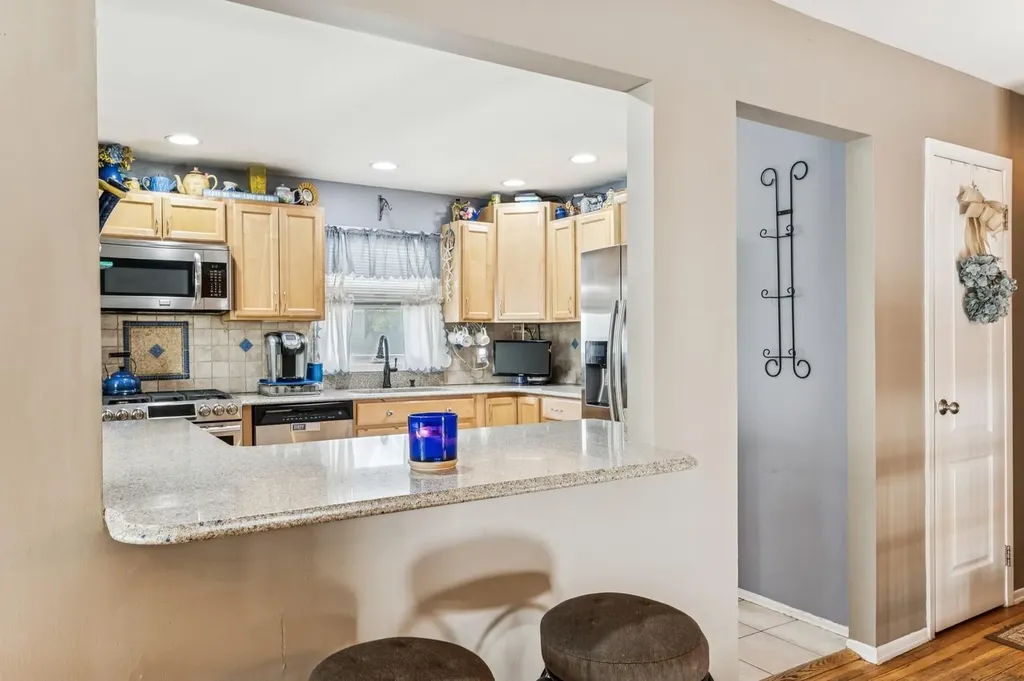 760 Silver Lake Place Baldwin NY 11510