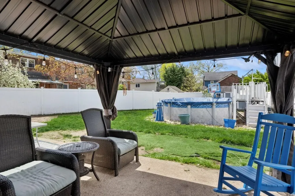 760 Silver Lake Place Baldwin NY 11510