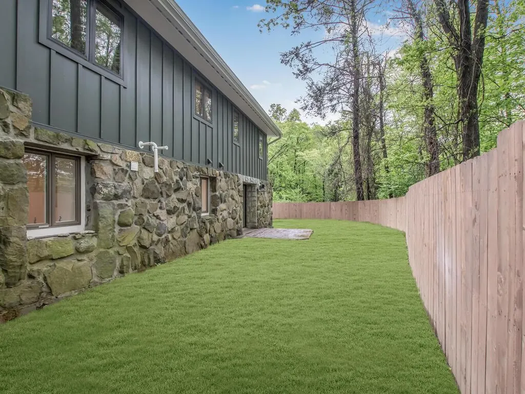 38 Mountain Side Trail Cortlandt Manor NY 10567