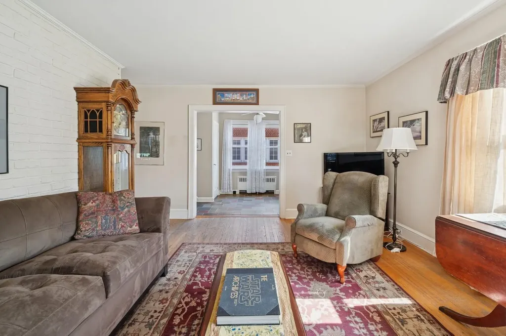 219 Third Avenue Pelham NY 10803