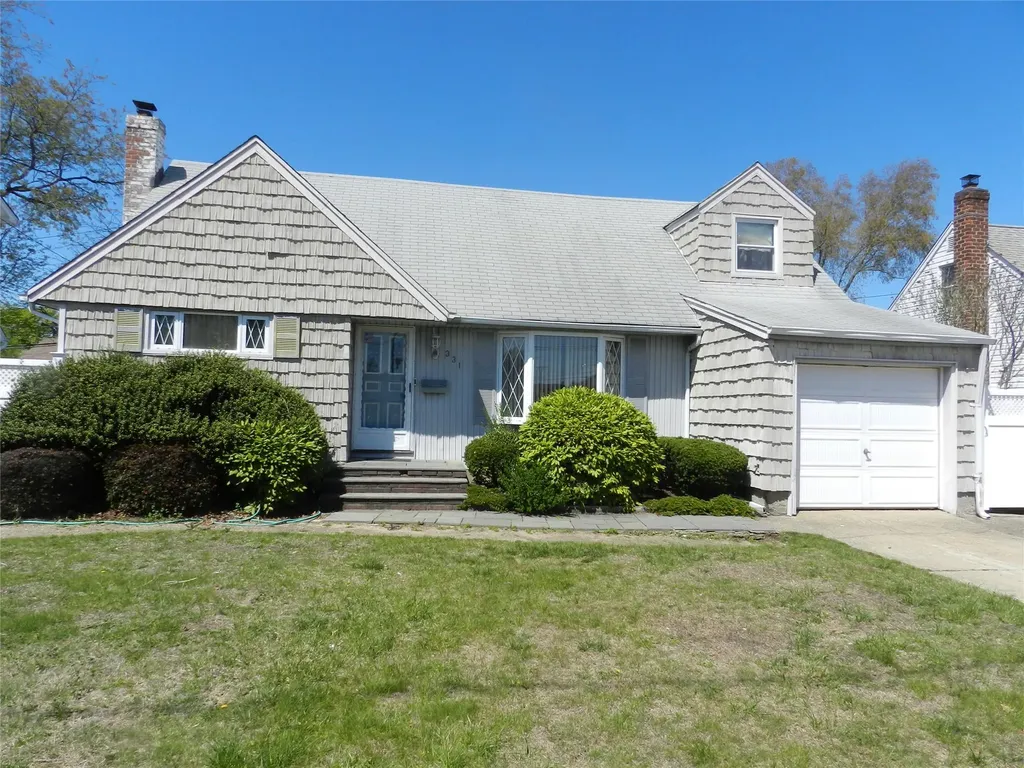 331 Boundary Avenue Bethpage NY 11714