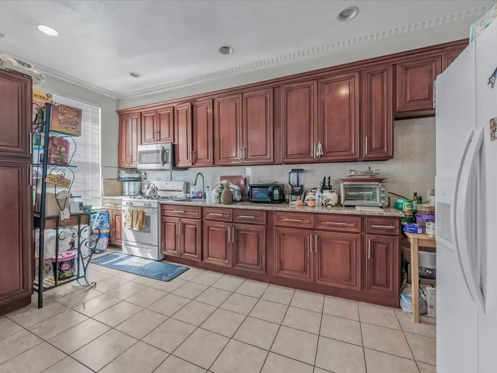 4317 Boyd Avenue Bronx NY 10466