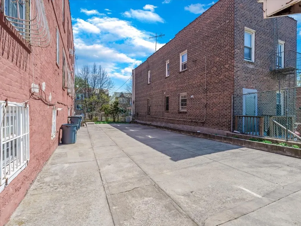 4317 Boyd Avenue Bronx NY 10466