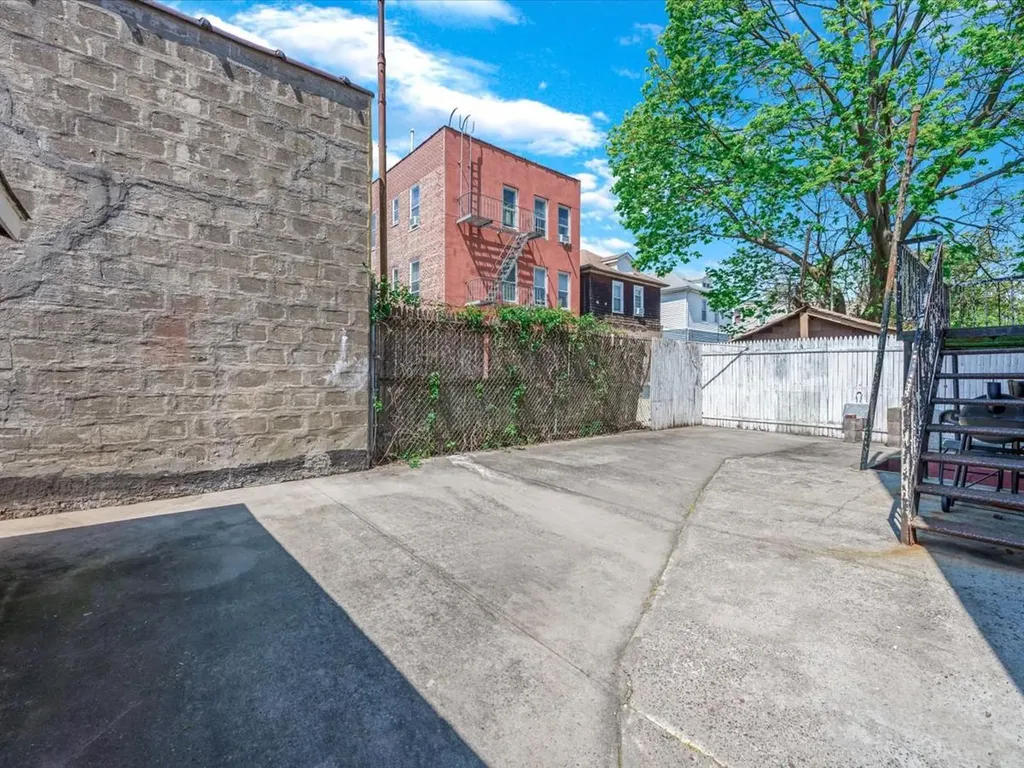4317 Boyd Avenue Bronx NY 10466
