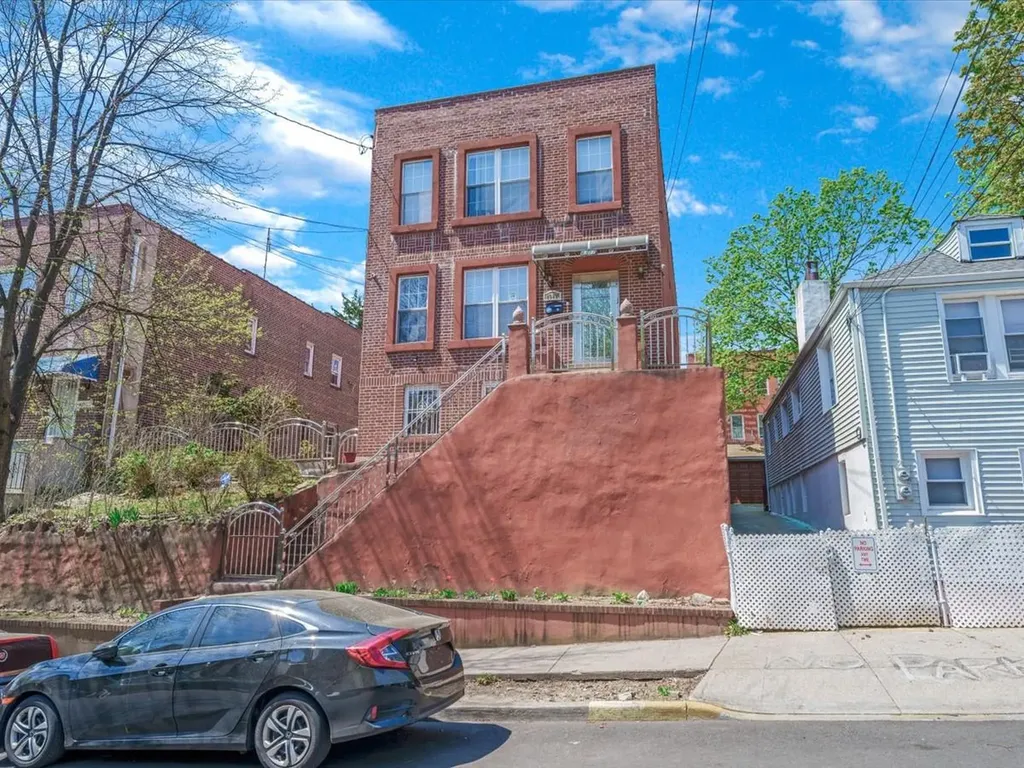 4317 Boyd Avenue Bronx NY 10466