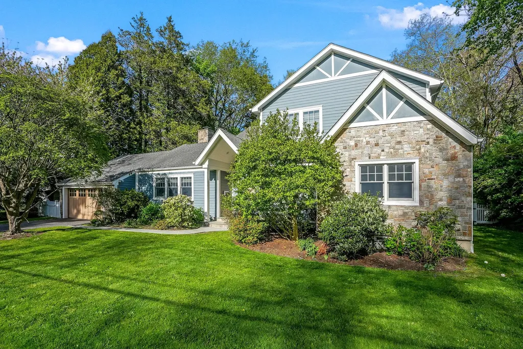 19 Old Orchard Road Rye Brook NY 10573
