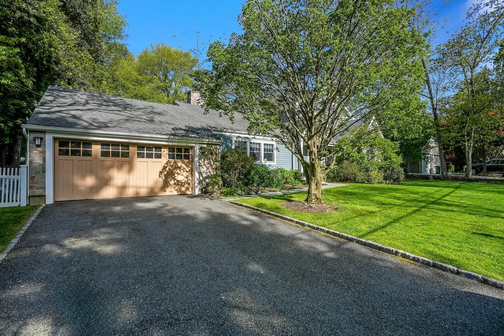 19 Old Orchard Road Rye Brook NY 10573