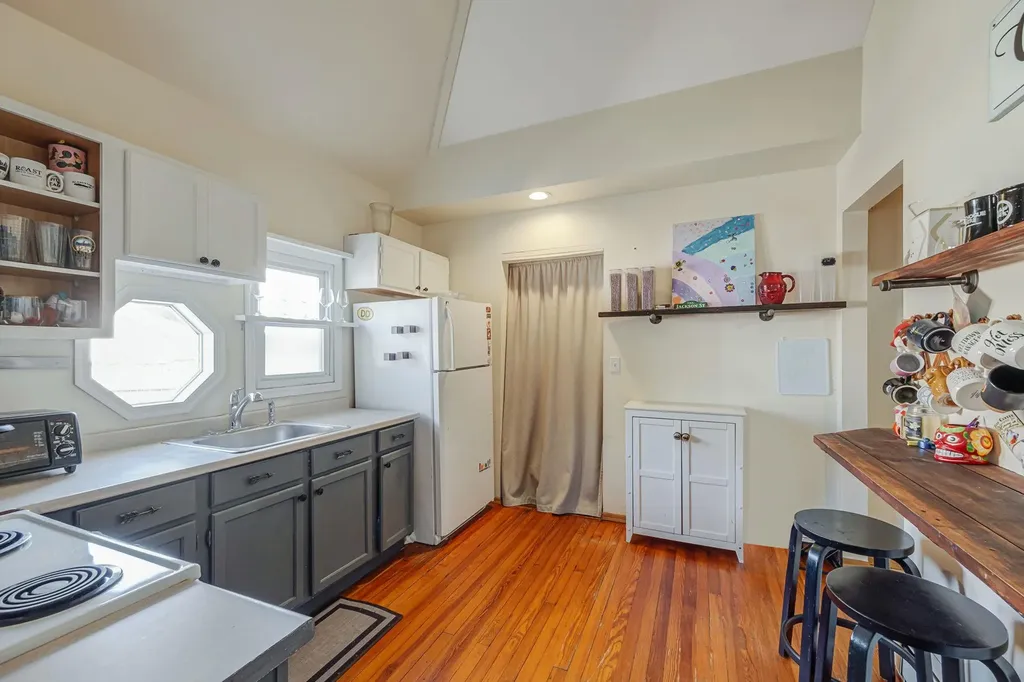 15 Riverview Court Patchogue NY 11772