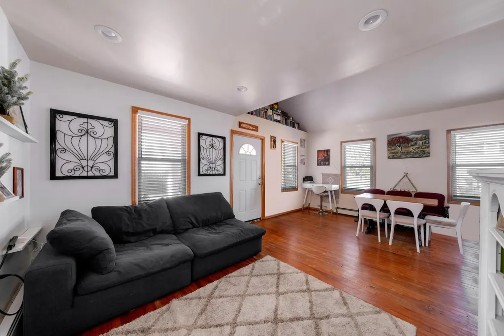 15 Riverview Court Patchogue NY 11772