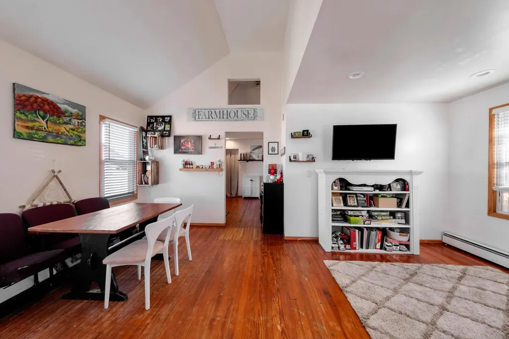 15 Riverview Court Patchogue NY 11772