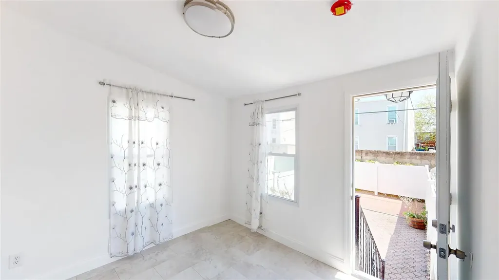 801 E 52nd Street Brooklyn NY 11203