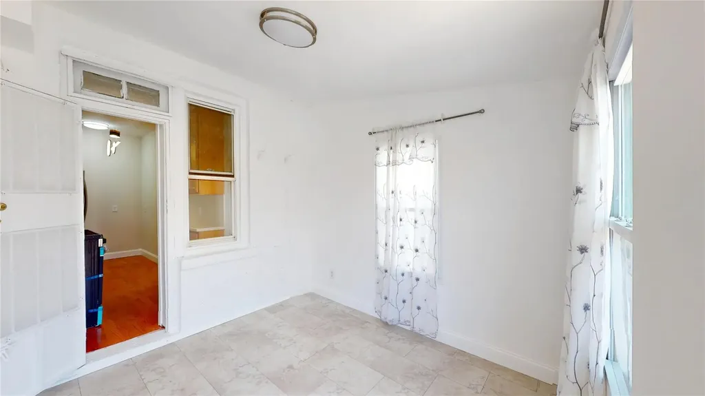 801 E 52nd Street Brooklyn NY 11203
