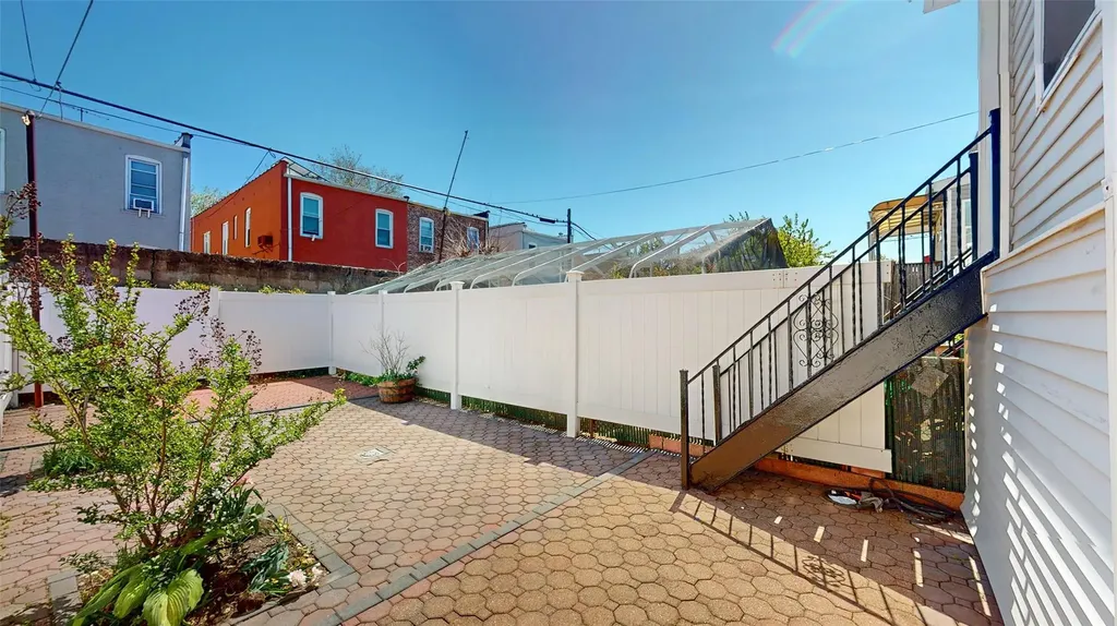 801 E 52nd Street Brooklyn NY 11203
