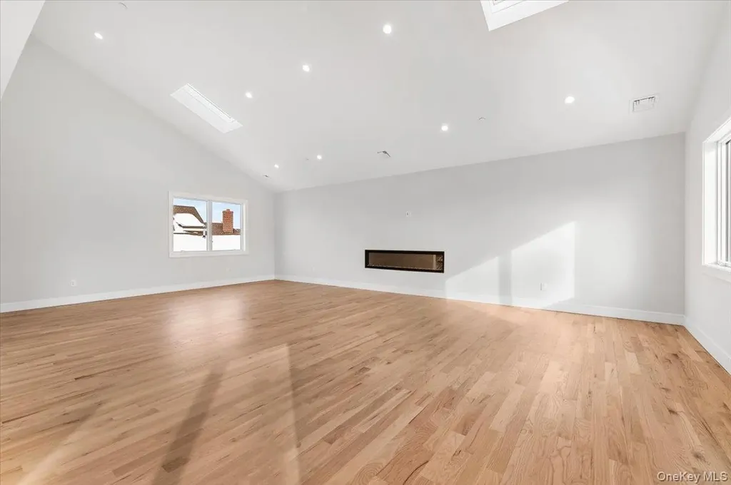 56 Oregon Street Long Beach NY 11561