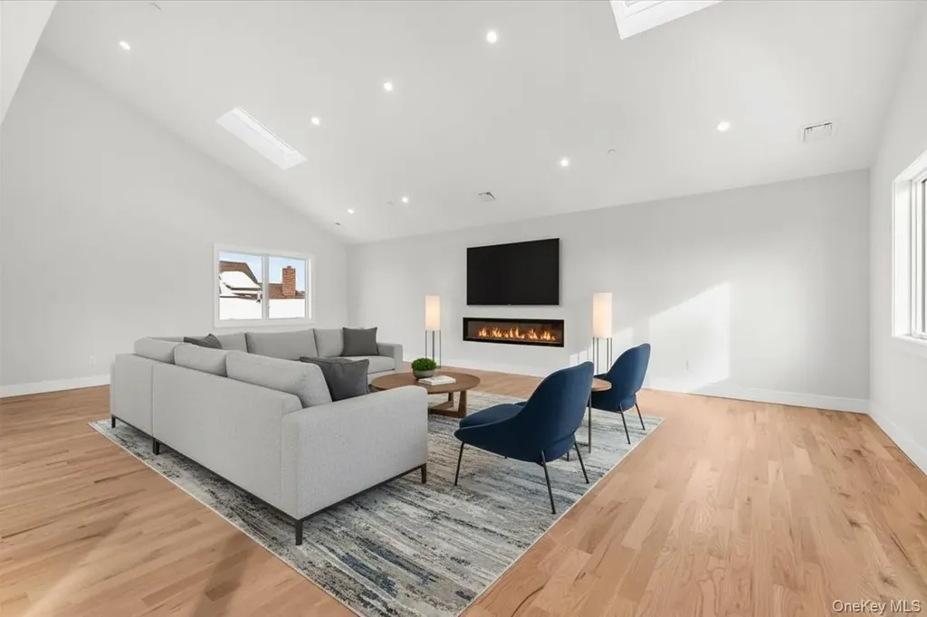 56 Oregon Street Long Beach NY 11561