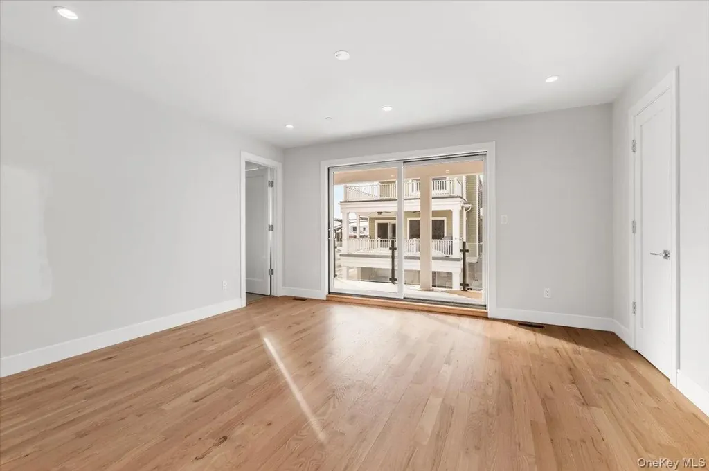 56 Oregon Street Long Beach NY 11561