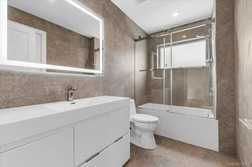 56 Oregon Street Long Beach NY 11561