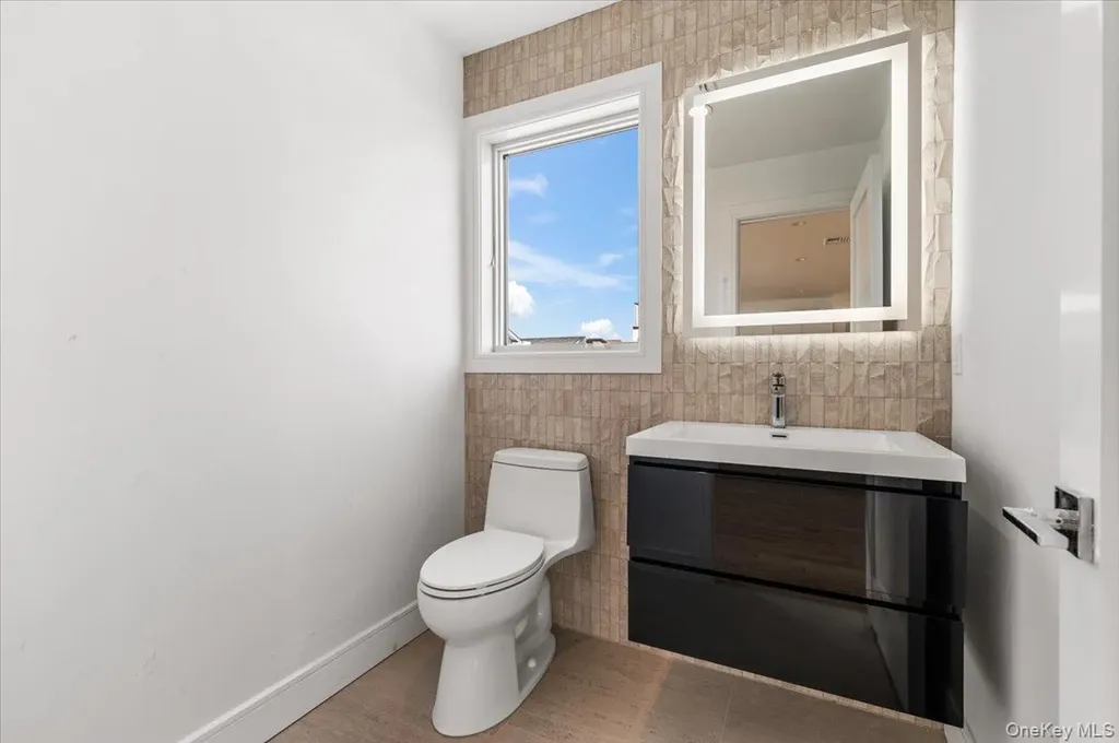 56 Oregon Street Long Beach NY 11561