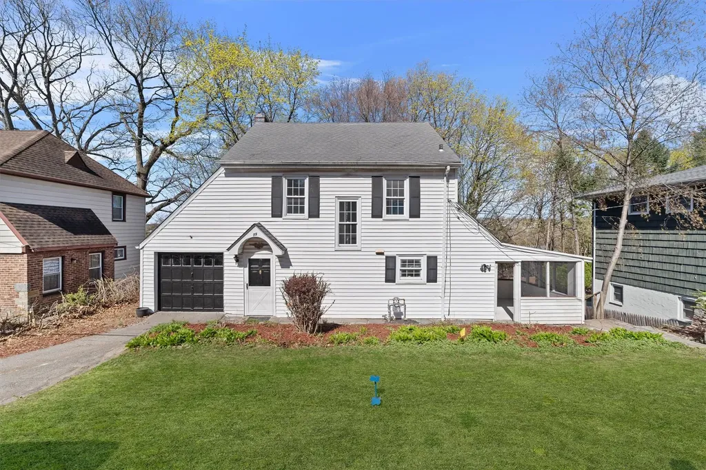 73 Bella Vista Street Eastchester NY 10707