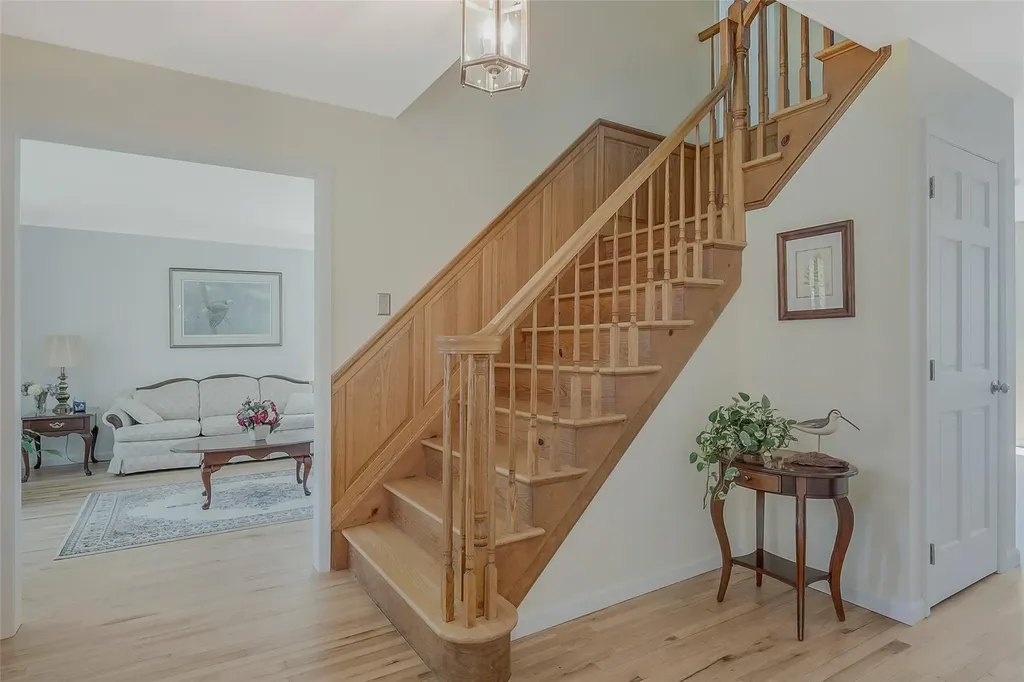 19 Emerald Lane Wading River NY 11792