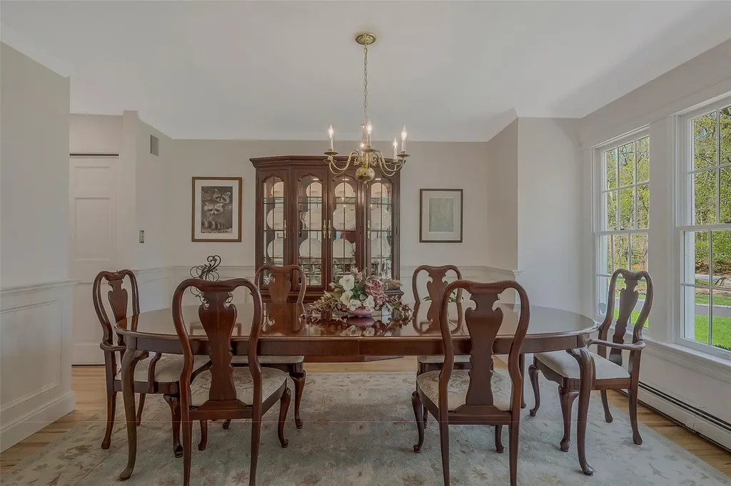 19 Emerald Lane Wading River NY 11792