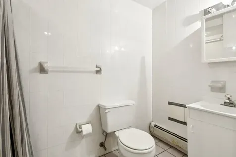 9 Carriage Lane Nanuet NY 10954