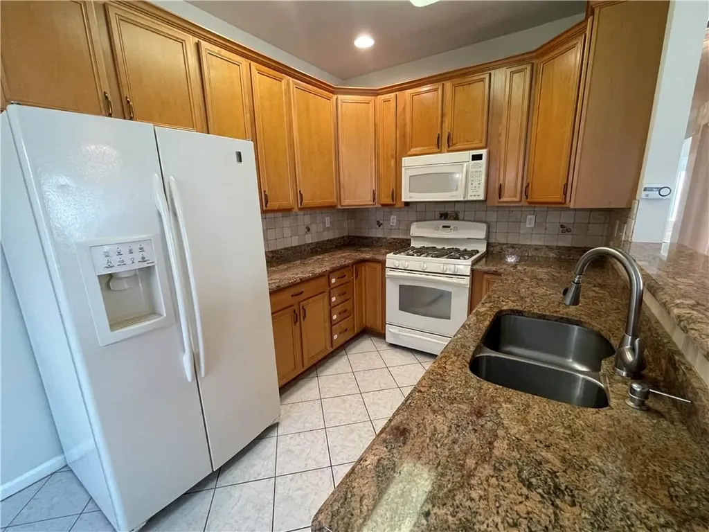 966 Huntington Drive Fishkill NY 12524