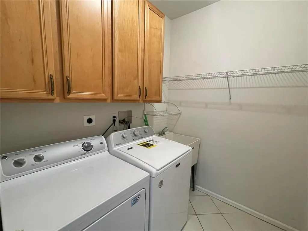 966 Huntington Drive Fishkill NY 12524