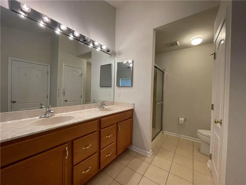 966 Huntington Drive Fishkill NY 12524