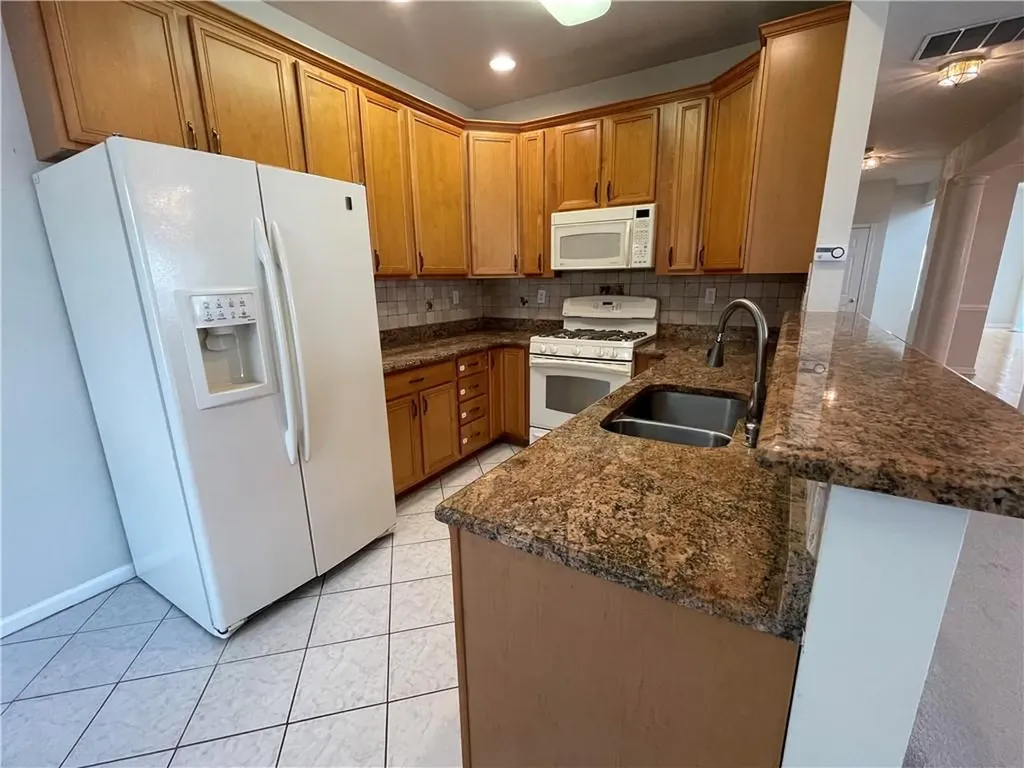 966 Huntington Drive Fishkill NY 12524