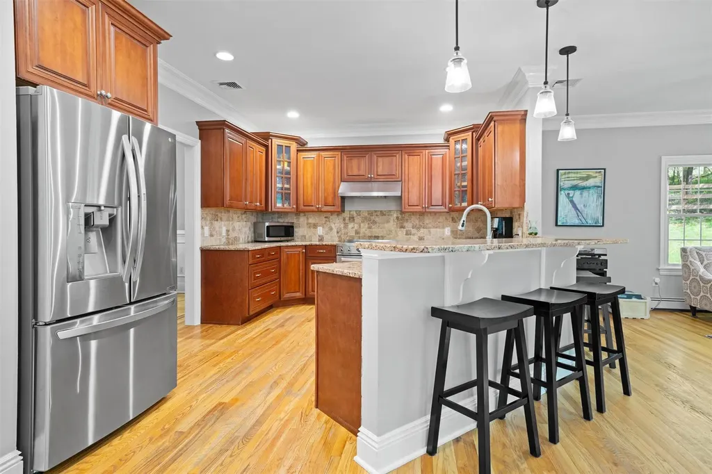 30 Warwick Lake Parkway Warwick NY 10990