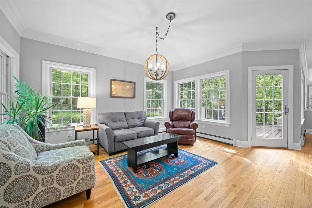 30 Warwick Lake Parkway Warwick NY 10990