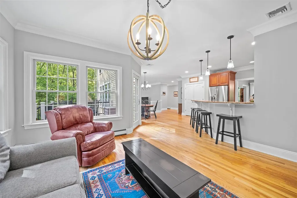 30 Warwick Lake Parkway Warwick NY 10990