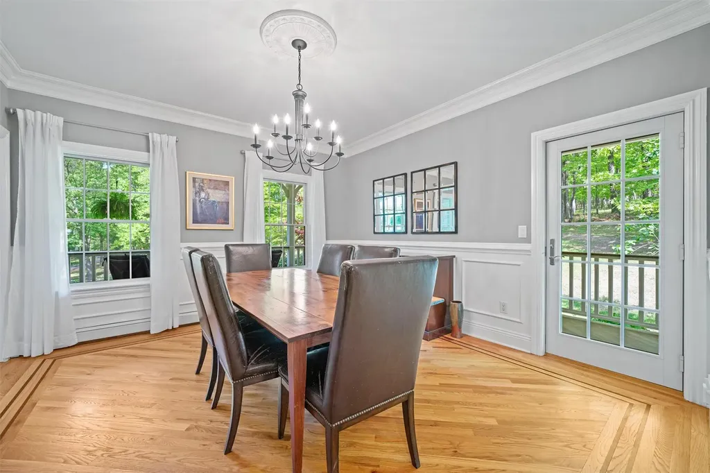 30 Warwick Lake Parkway Warwick NY 10990
