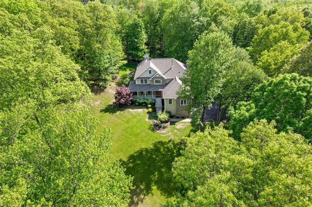 30 Warwick Lake Parkway Warwick NY 10990