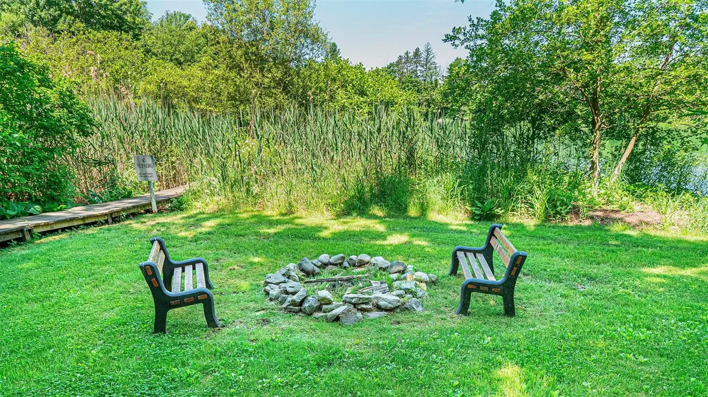 30 Warwick Lake Parkway Warwick NY 10990