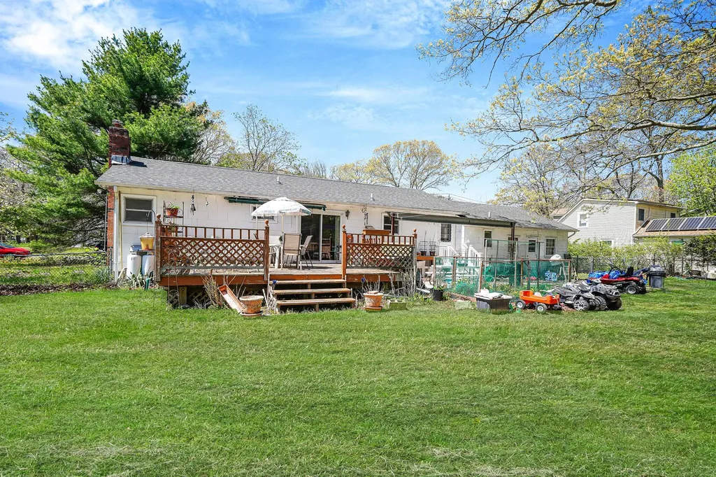 113 Mayfield Drive Mastic Beach NY 11951